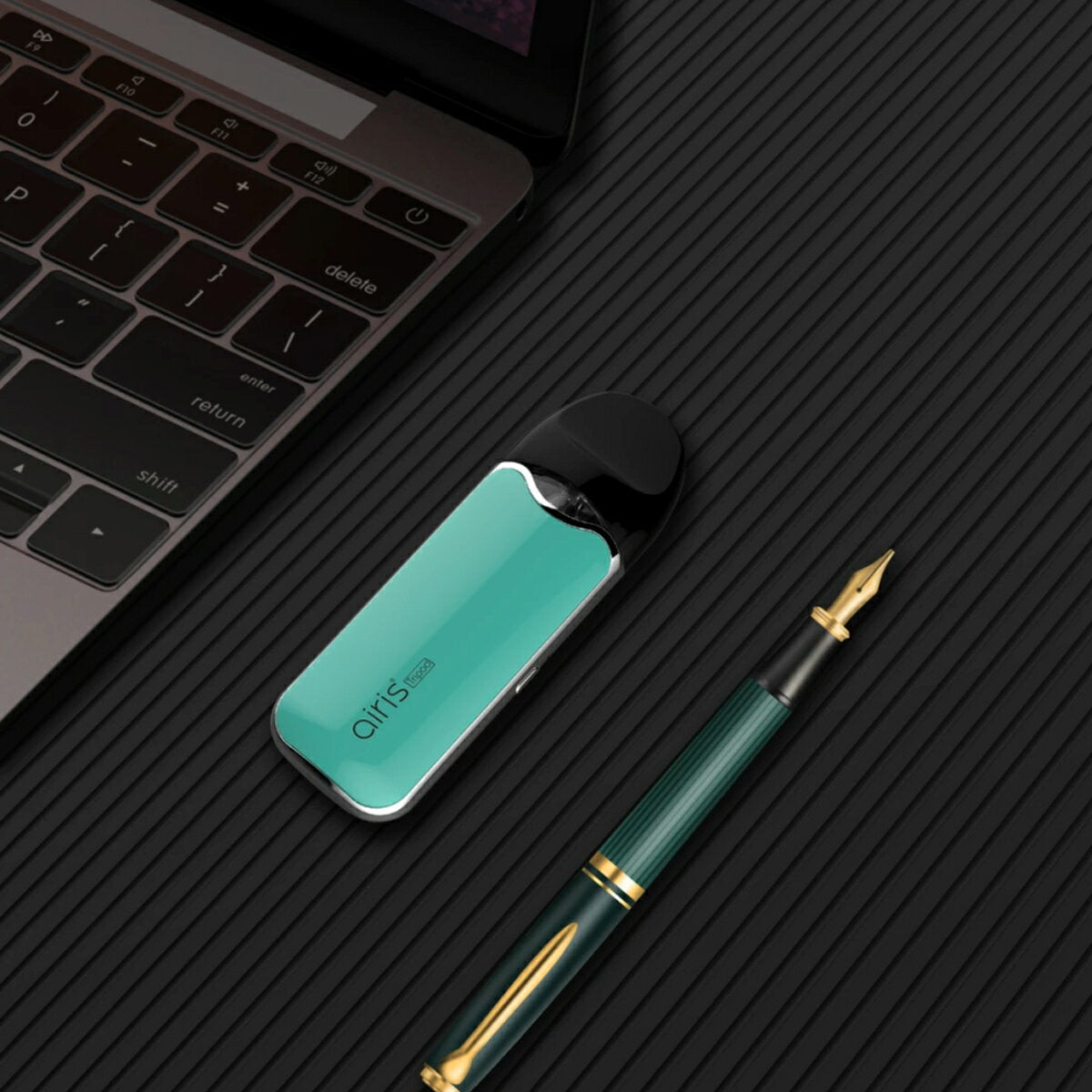 【本日エントリーでP2倍】AiristechairisTripodKitアイリステックトライポッドオイルワックスステルススターターキット本体バッテリーベイプカートリッジ510スレッド電子タバコモッドヘンプhempvapenothccbdcbgcbn